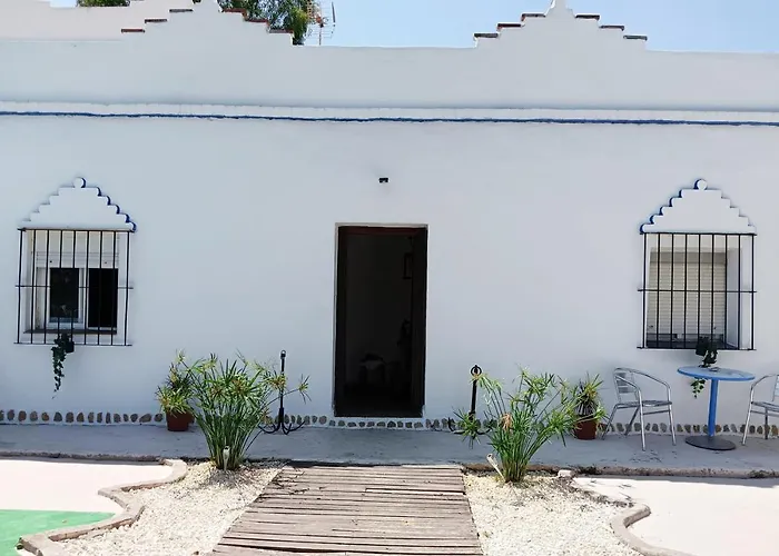 Casa Del Abuelo Trujillo 2 *